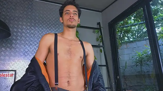 Jeey_Bee – Naživo XXX chat