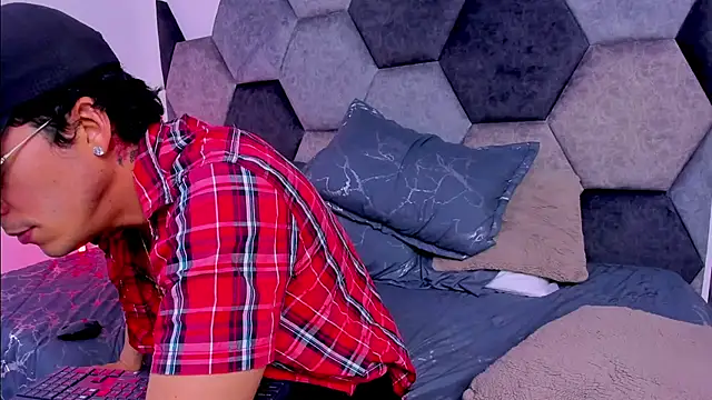 JinKoi Obrolan Langsung XXX