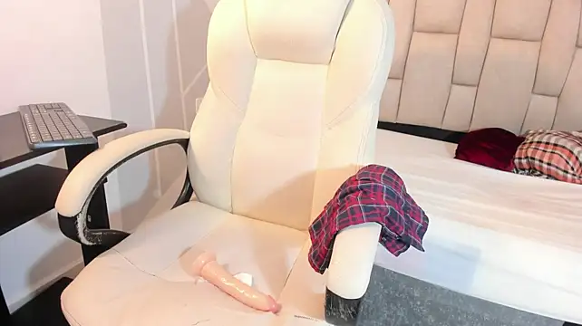 MayAbyss Chat XXX live