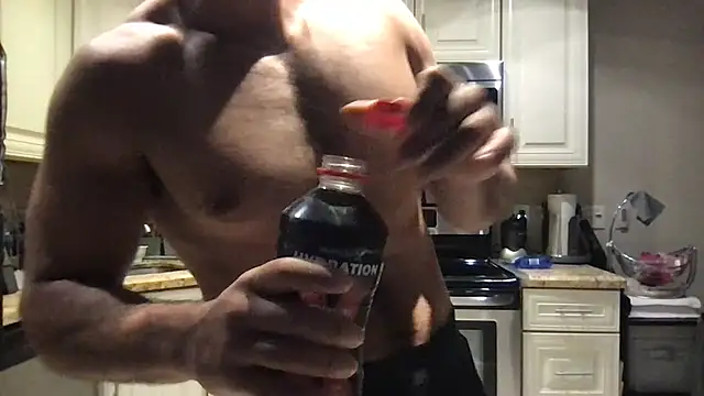 BigGuyMuscle Chat XXX live