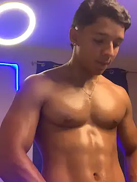 fitboycm1のライブXXXチャット