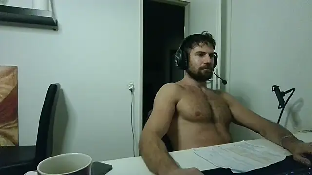 alpha-hunk 现场XXX聊天