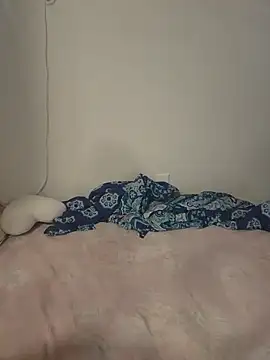 Show de cinnaminnie na webcam