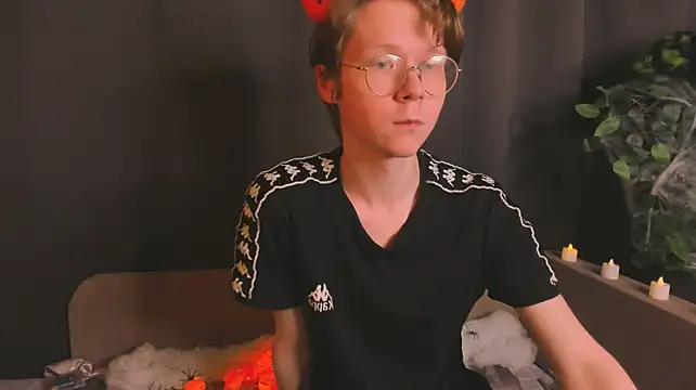 XXX chat uživo modela DanielSanders