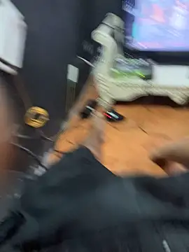 Chat +18 de KreamK ao vivo