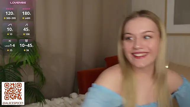 AliceSpice Chat XXX live