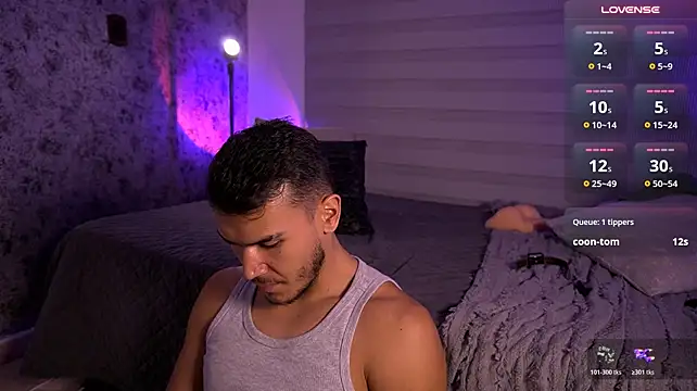 MarkSantozz live XXX chat