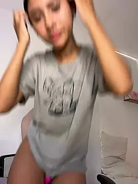 צ'אט XXX בשידור חי של Vittoria_ve