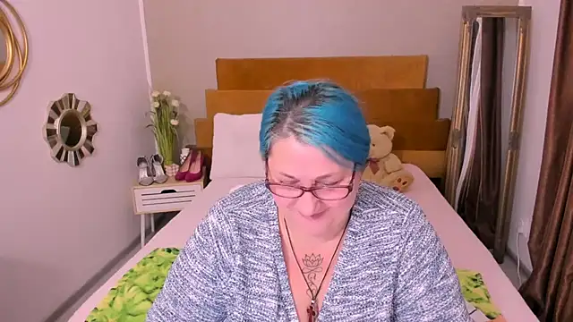 Sugarmommy_69X's Live XXX Chat