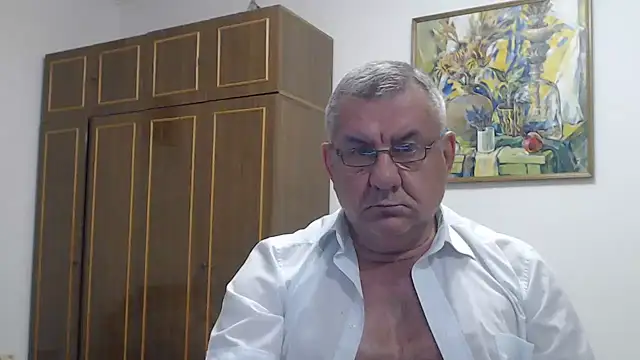 XXX chat uživo modela machomale3