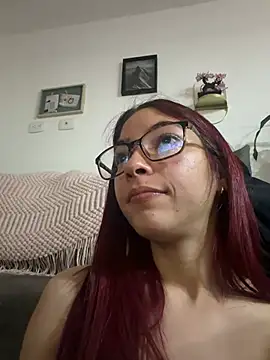 Chat +18 de SarahLee__ ao vivo