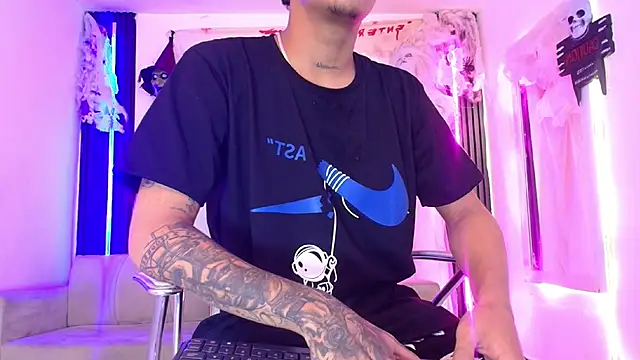 _Thiago12 Chat XXX in diretta