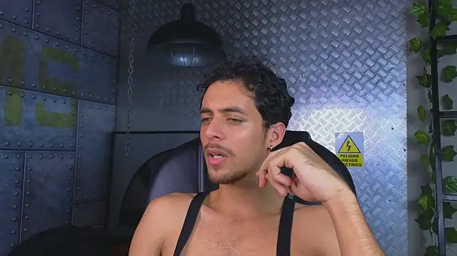 Jeey_Been Live XXX chat