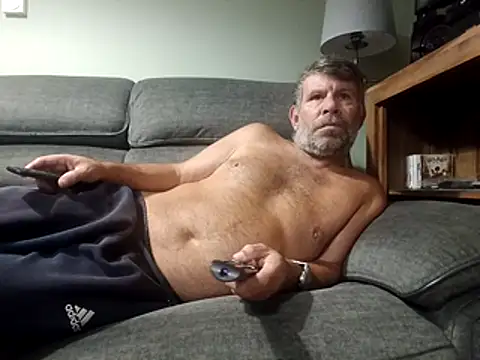stud2512 – Naživo XXX chat