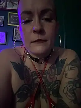 quinnmariexo 라이브 XXX 채팅