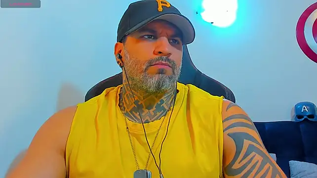 Chat XXX en directo de JoshRigby