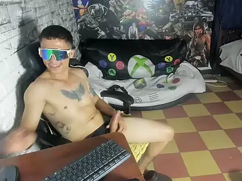 cristopher_june live XXX chat