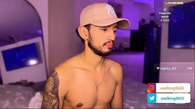AxelKing1326's Live XXX Chat