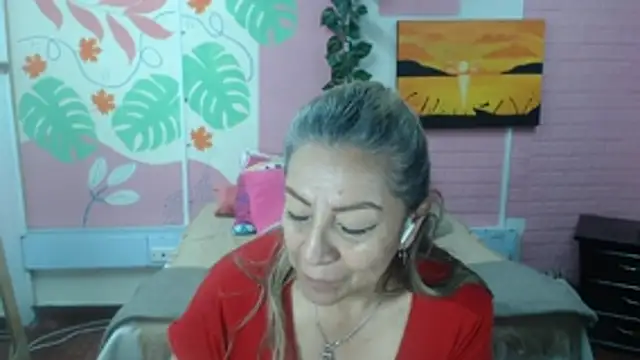 ZAMANTHA Adlı Modelin Canlı XXX Sohbeti