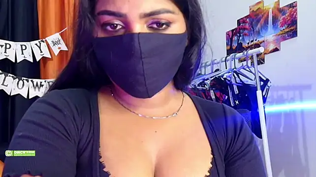 Goddess_niharikaa Chat XXX live