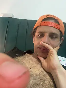צ'אט XXX בשידור חי של JHORMANtheBEST