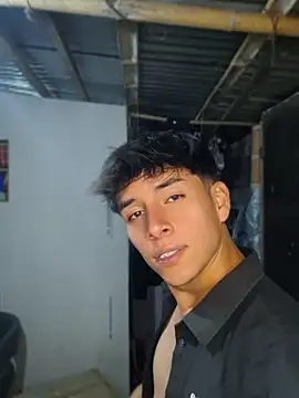 ZaneHoward Live XXX-Chat