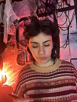 XXX chat uživo modela Lilith_X_Lucifer
