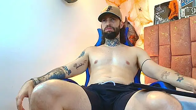 ALPHA_MASTER1 – Naživo XXX chat