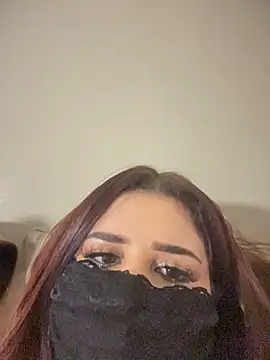 دردشة GLAMOUR-1 الجنسية المباشرة