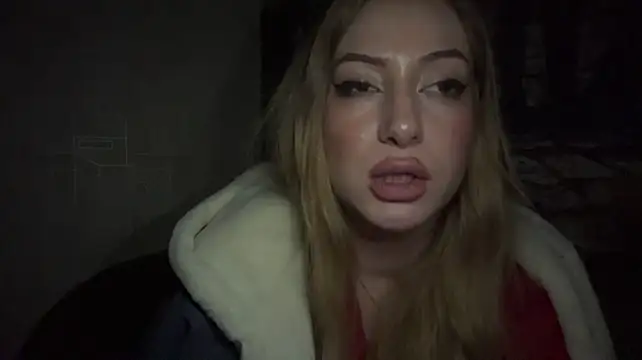 XXX chat uživo modela ReneeNunz