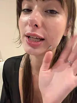 xsugarbabe Adlı Modelin Canlı XXX Sohbeti