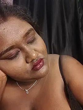 Chat +18 de horny_diana ao vivo