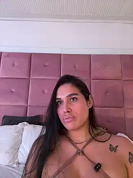 XXX chat uživo modela Belle_Noir