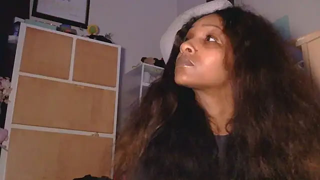 GodesssAtirah's Live XXX Chat