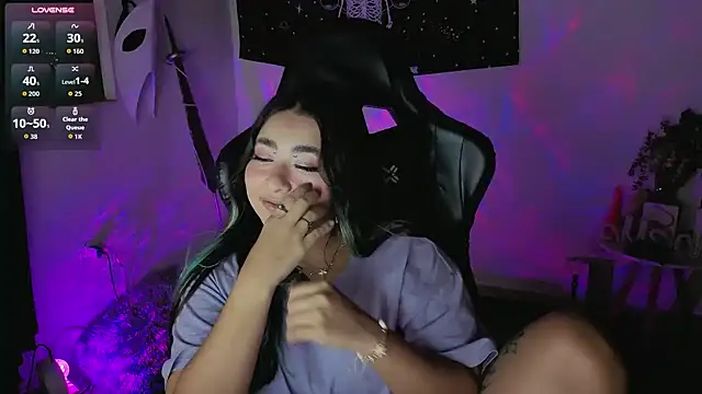 Chat +18 de sweetcoralinee ao vivo