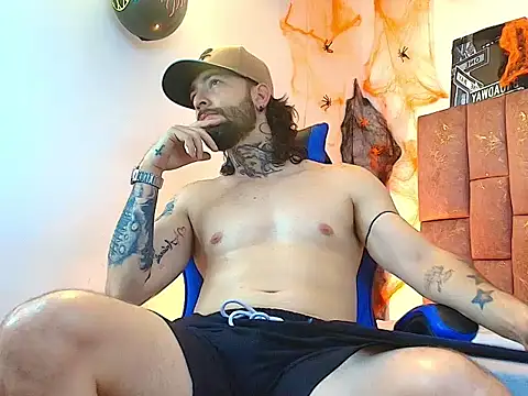 ALPHA_MASTER1 Chat XXX live