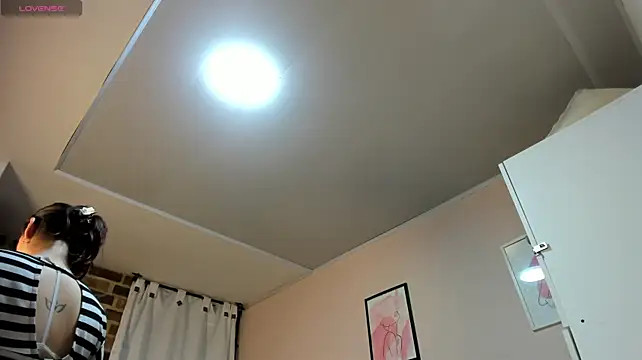 JessiDovee Chat XXX live