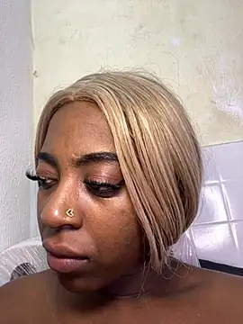 Chat +18 de dream_ebony_cr ao vivo
