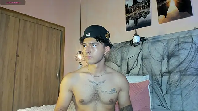 Kairoxxx_ 라이브 XXX 채팅