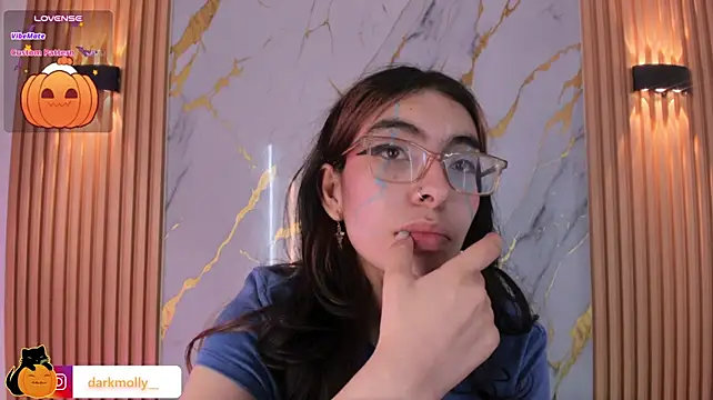 Chat XXX en directo de Molly_A