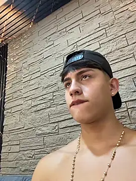 Lander_Cruz 라이브 XXX 채팅