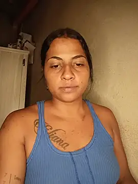Giselabrunette25 লাইভ XXX চ্যাট