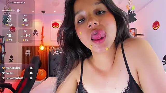 ISAPINK1's Live XXX Chat