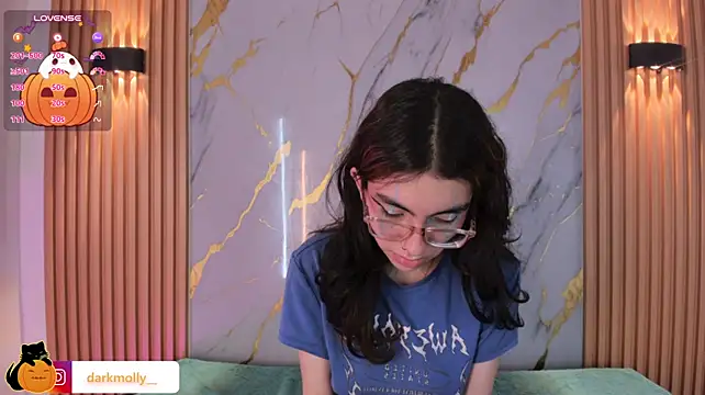 Chat +18 de Molly_A ao vivo