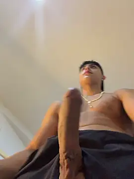Czat XXX na żywo – Lander_Cruz