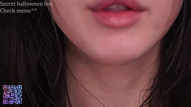EvelyneWineinger's Live XXX Chat