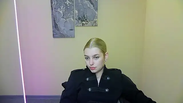 Girlygirll_: офлайн-секс-чат