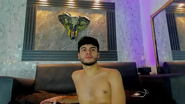 liam_genner_ – Naživo XXX chat