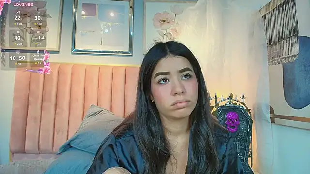 Chat +18 de SofiiBuitrago ao vivo