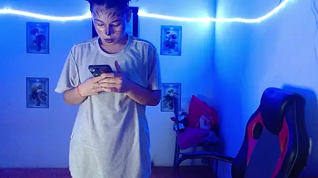 دردشة thinkaboutwhat الجنسية دون اتصال